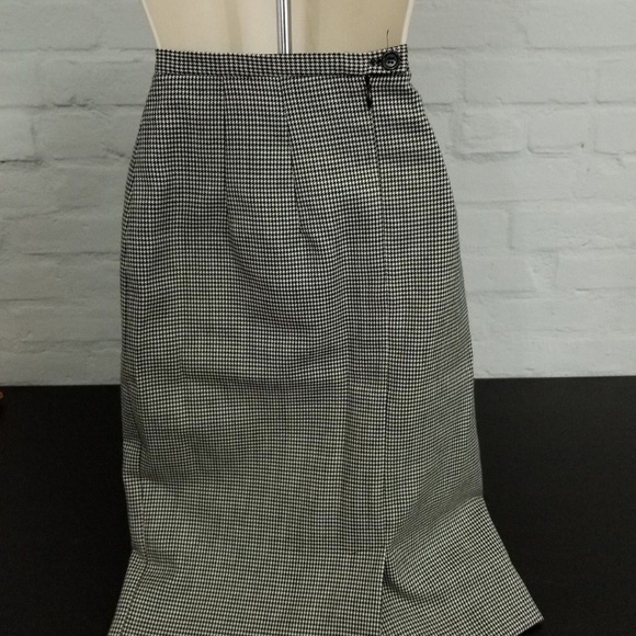 Harve Benard Women's Skirt Sz 10 wool - Picture 3 of 6